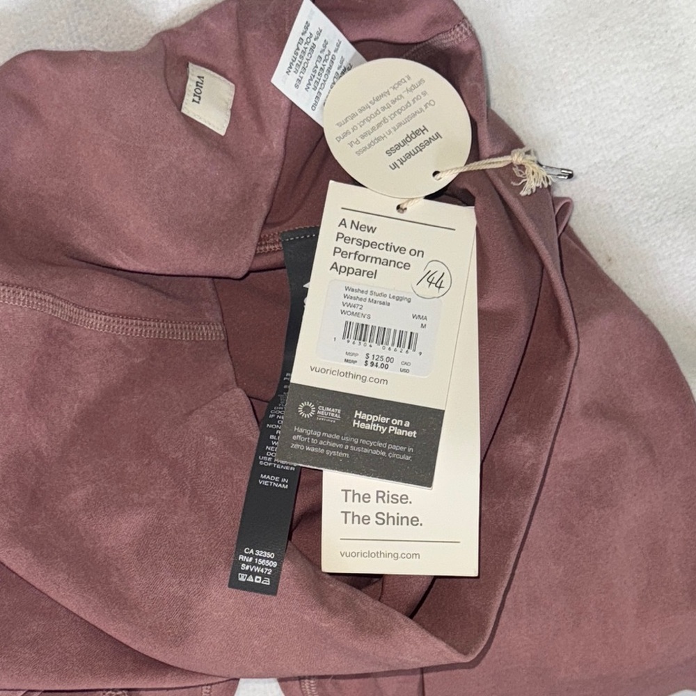 Vuori Washed Studio Legging *NWT M - Picture 8 of 8